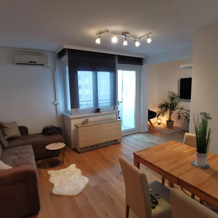 Citycenter Stadthalle * Štýrský Hradec